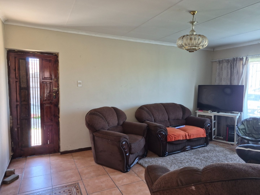 3 Bedroom Property for Sale in Kwadwesi Eastern Cape